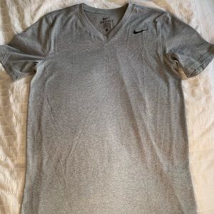 Nike mens size small dri fit shirt.